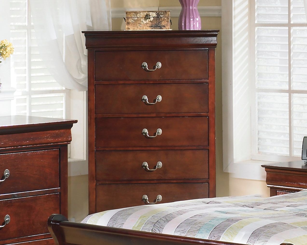 Alisdair - Chest - Reddish Brown
