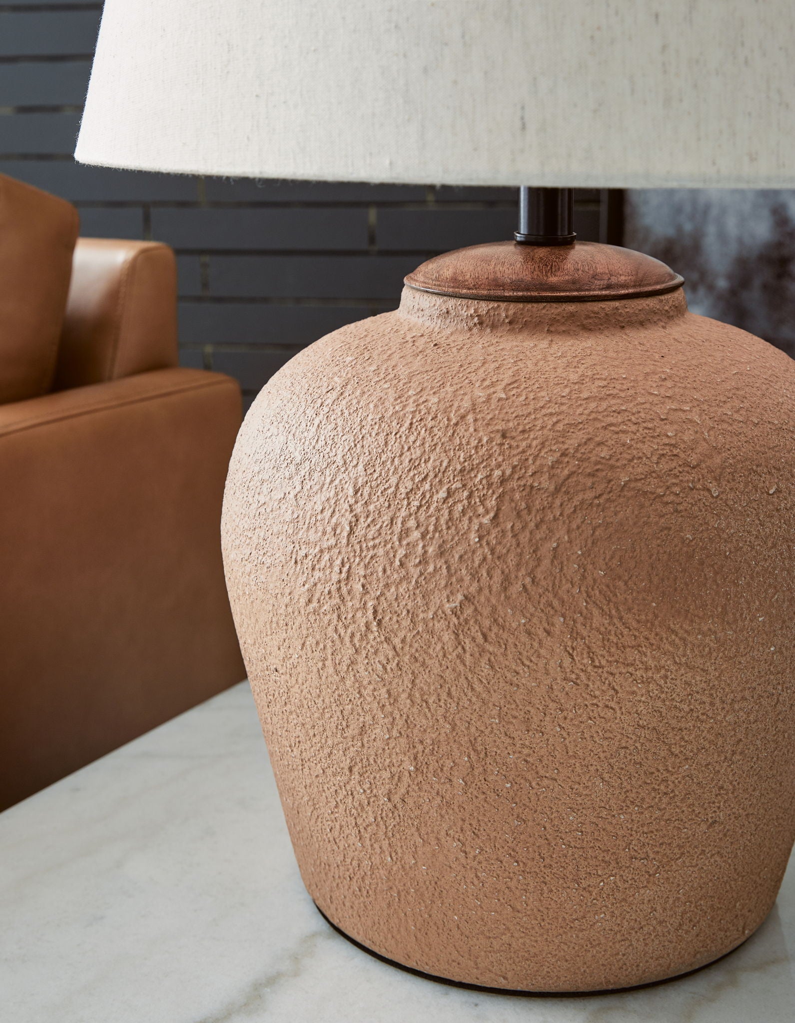 Scantor - Metal Table Lamp - Rust