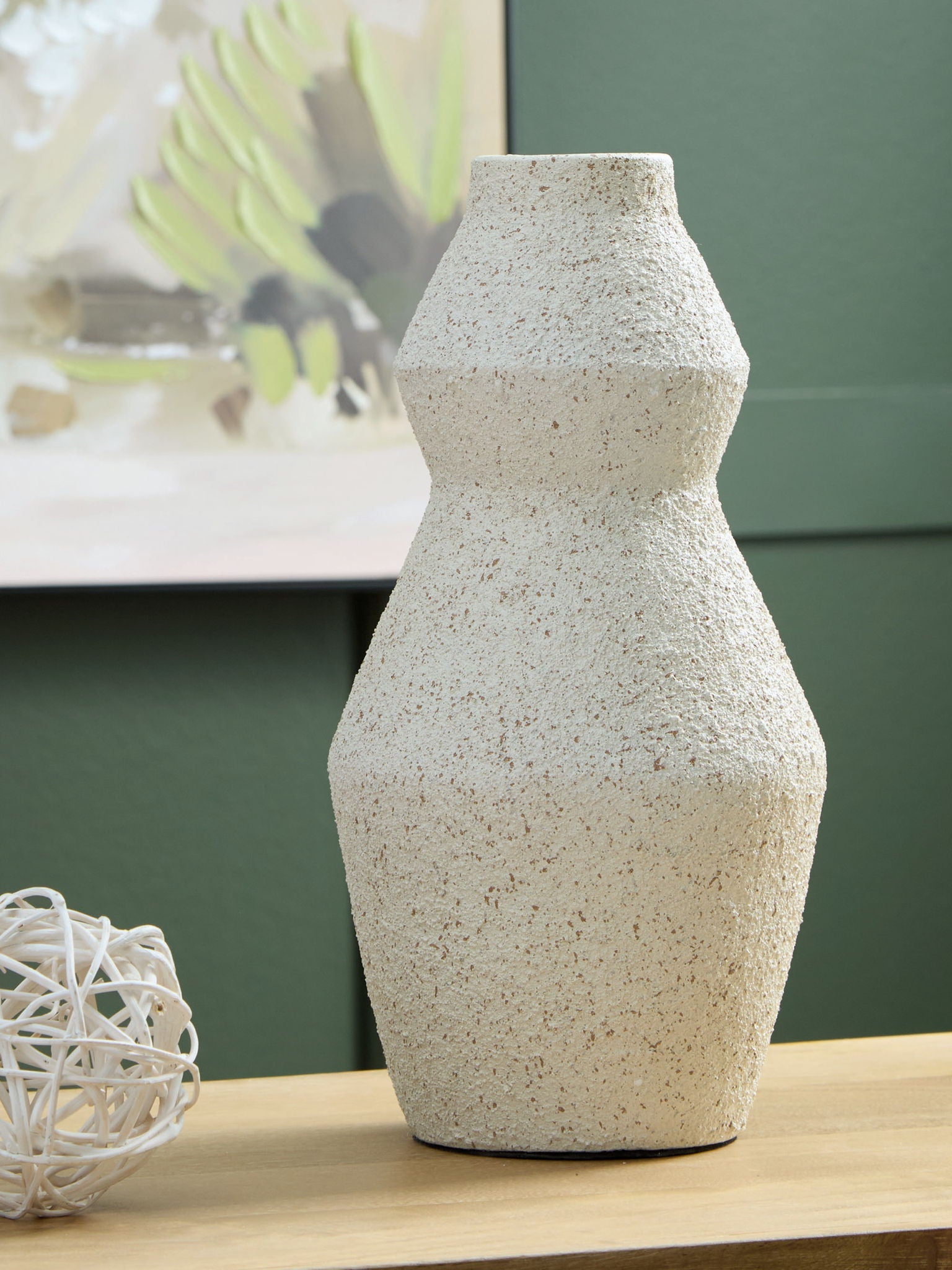 Dawthorne - Vase