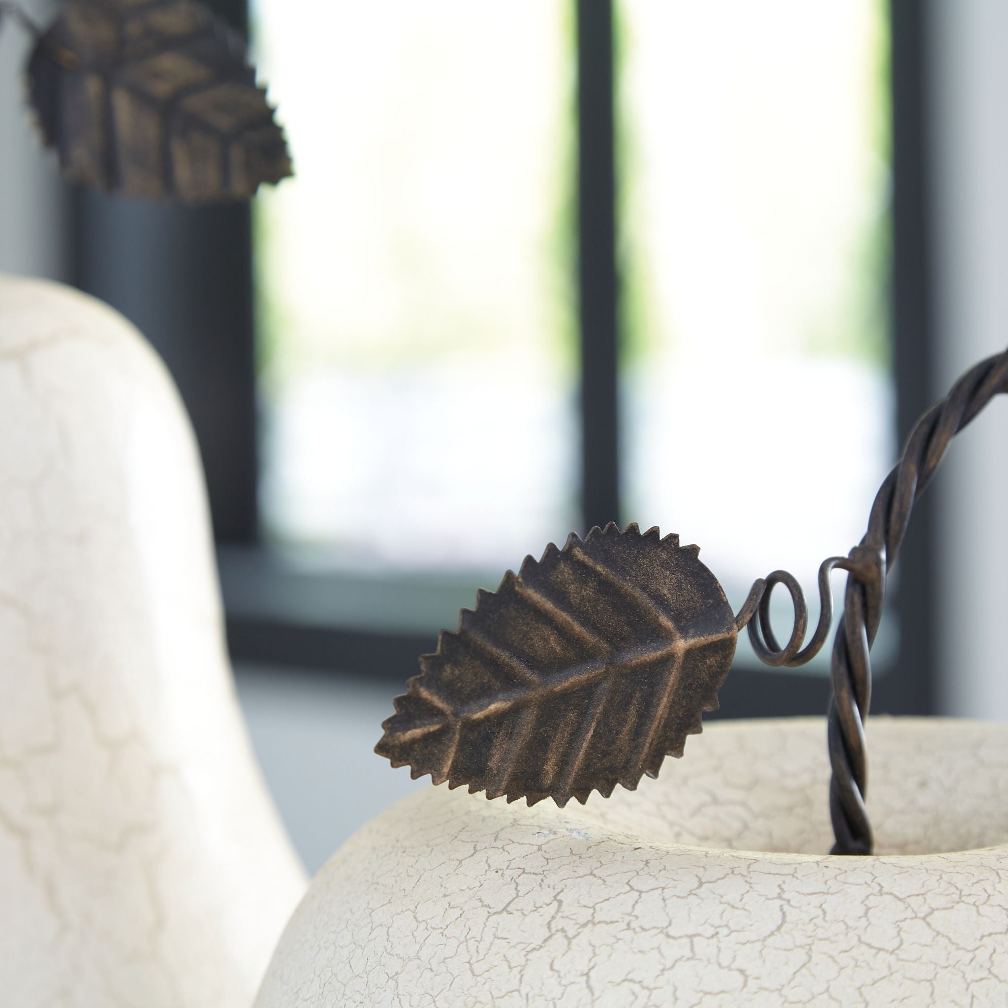 Bidelia - Sculpture Set (Set of 2) - Antique White
