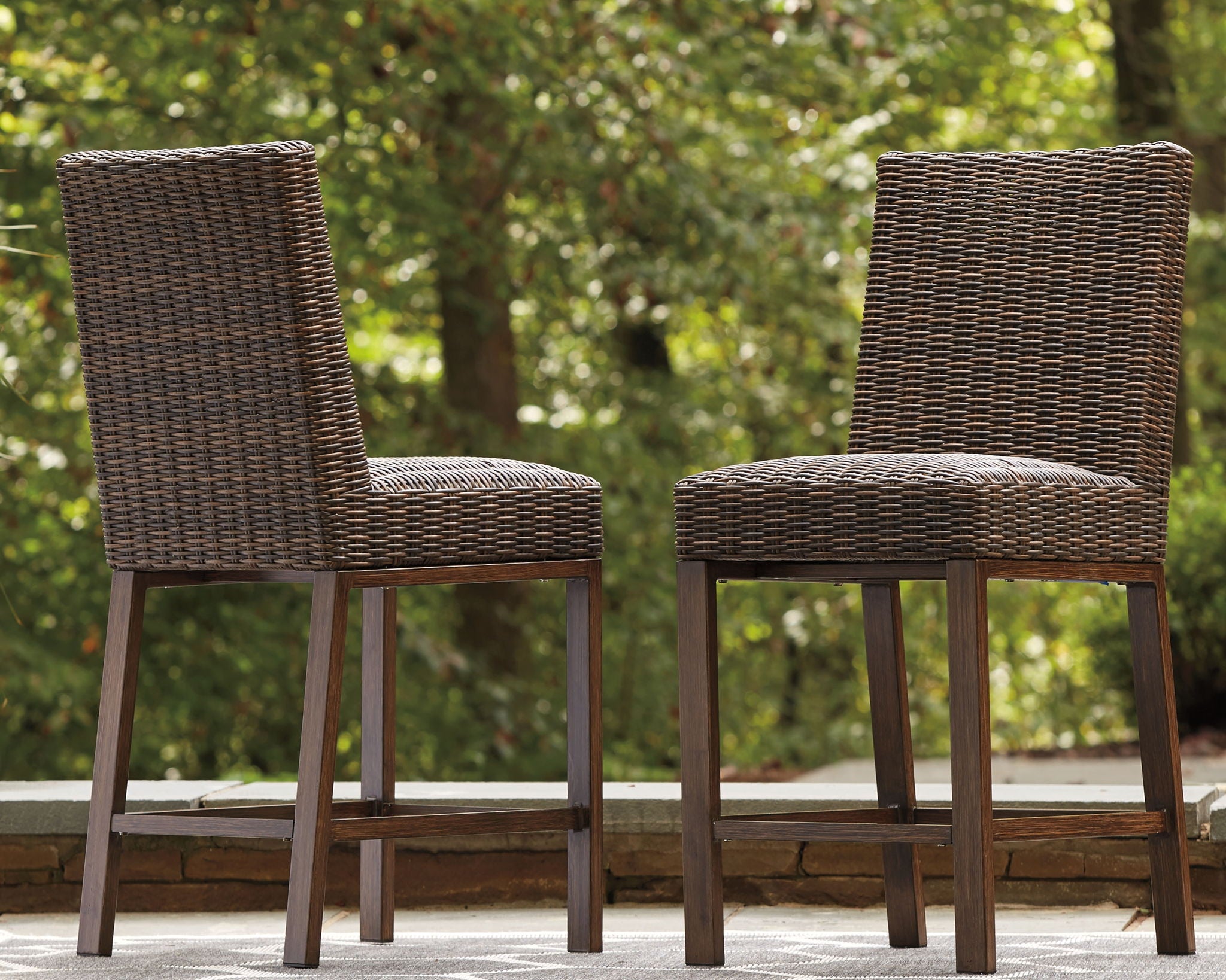 Paradise Trail - Barstool (Set of 2) - Medium Brown