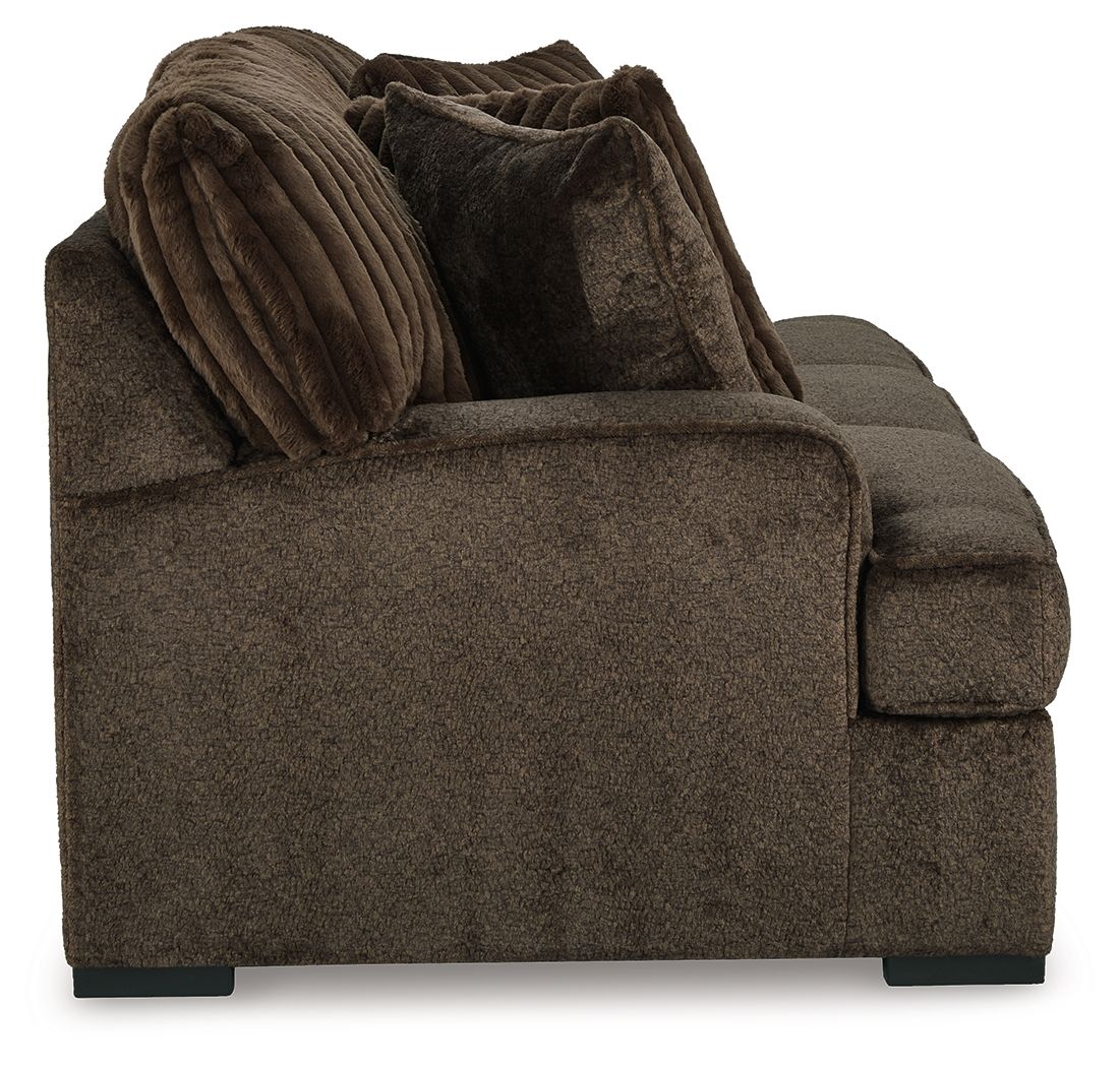 Aylesworth - Sofa - Chocolate