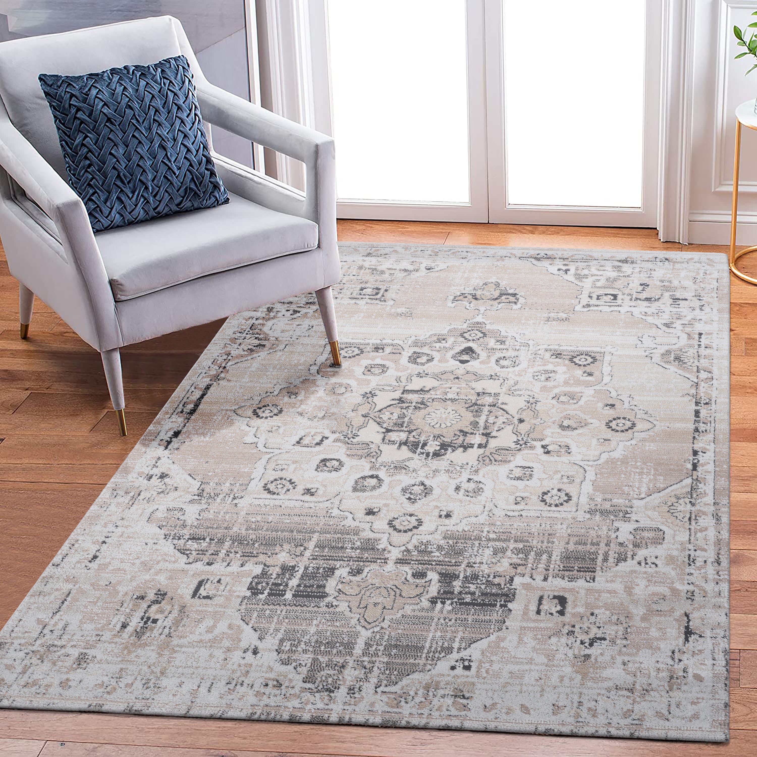 NAAR PAYAS Rug: 8x10 Cream/Beige Medallion