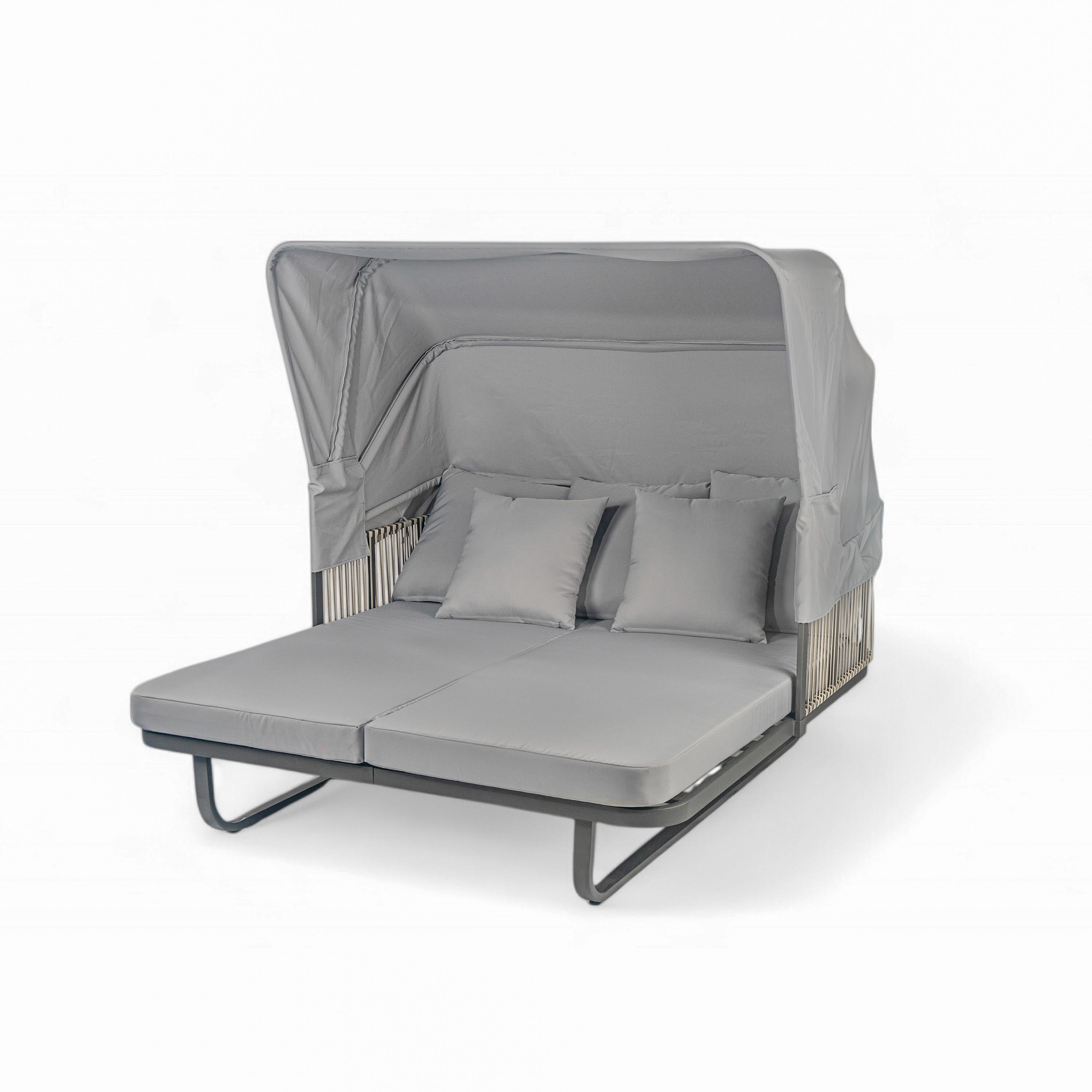 Grey Rattan Outdoor Patio Daybed Retractable Canopy Waterproof