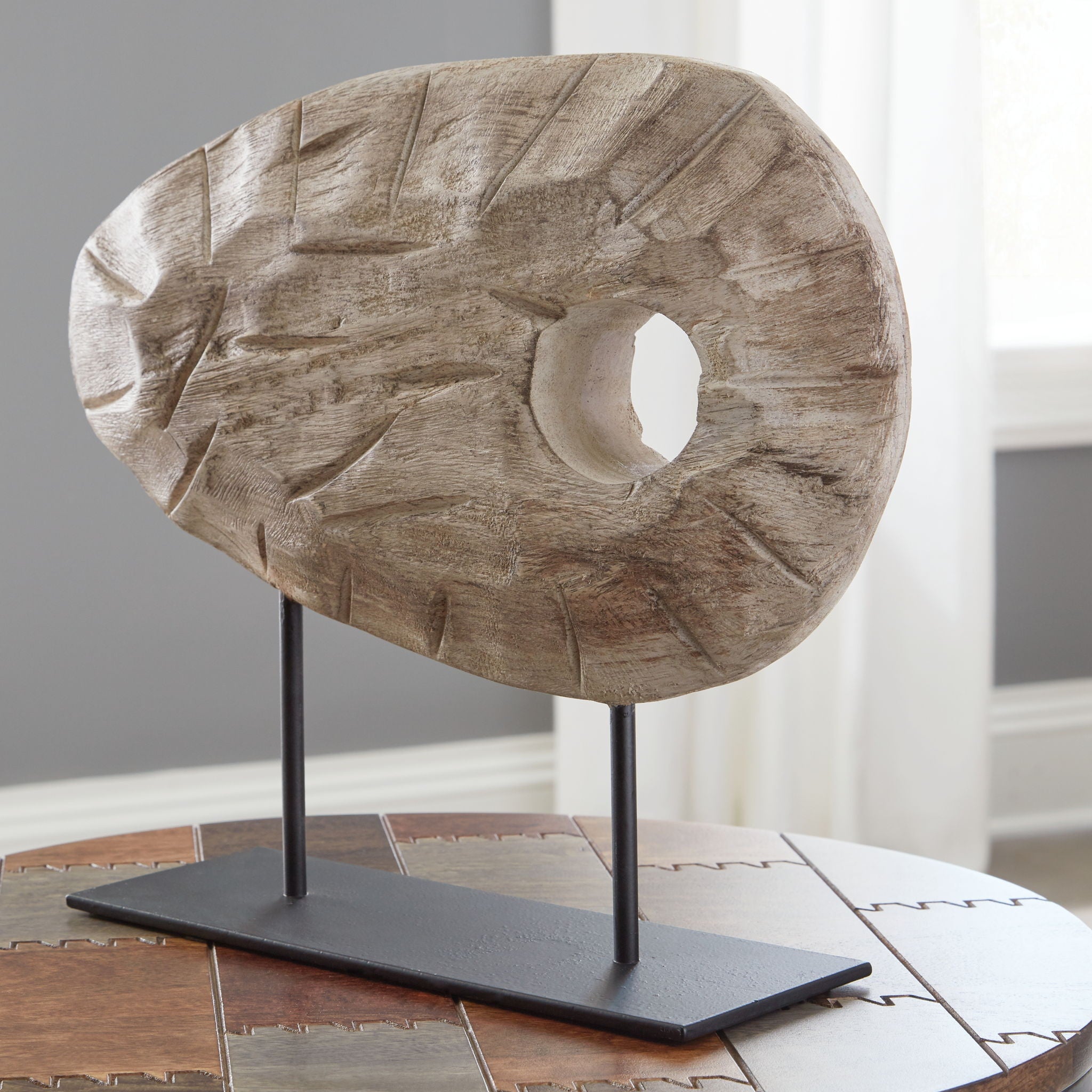 Dashburn - Sculpture - Antique White / Black