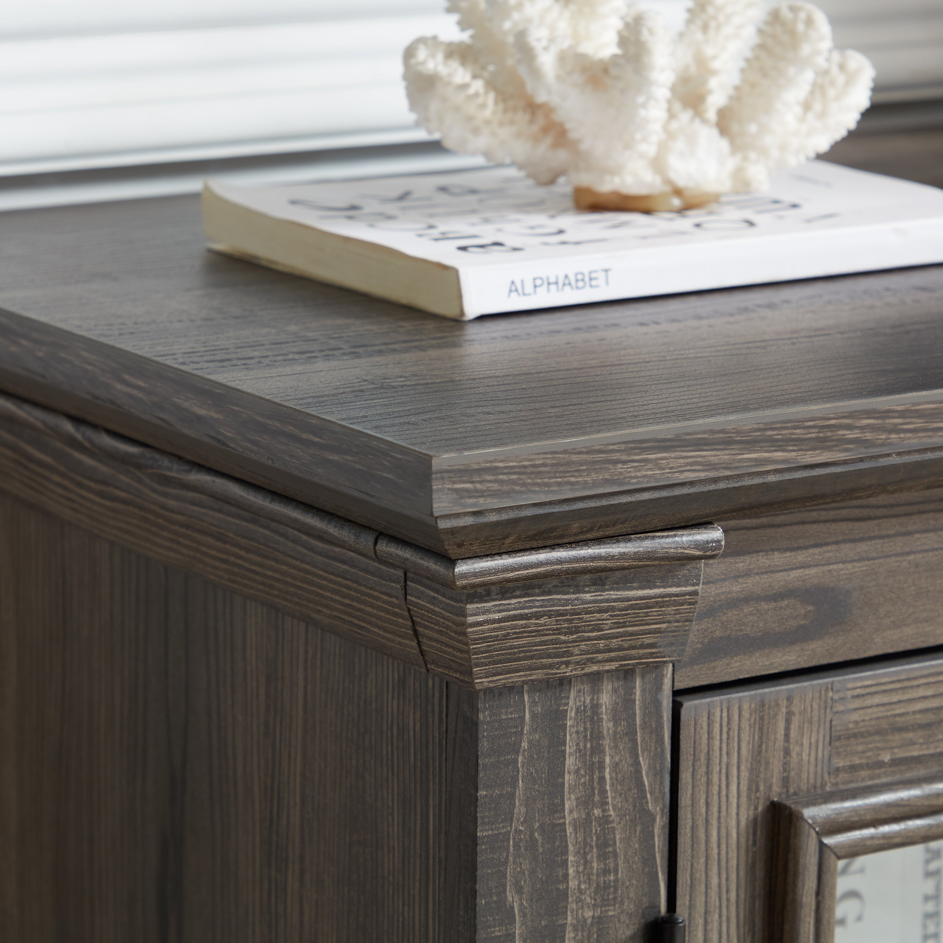 16734187