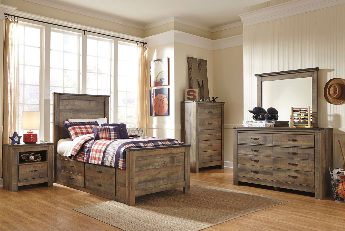 Trinell - Panel Bed