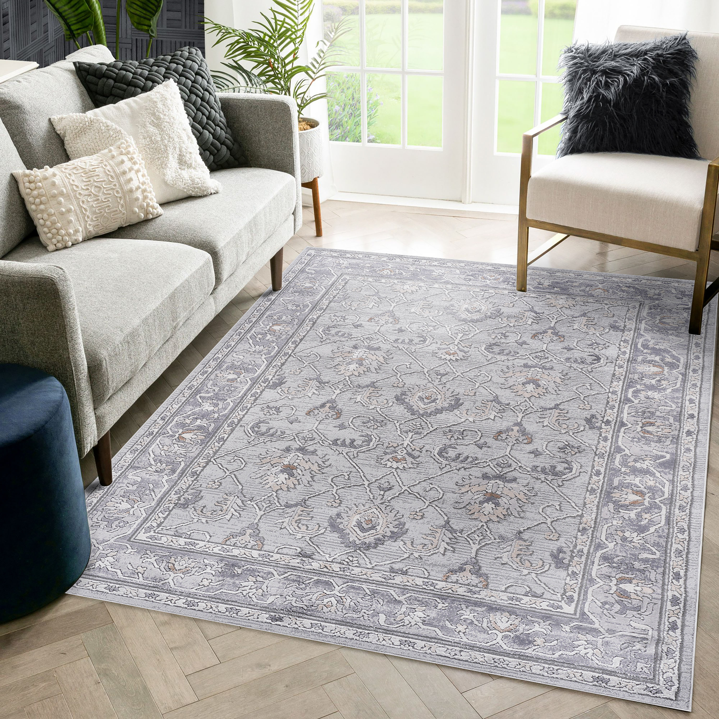 Ivory/Grey Area Rug: 5x7 Non-Shedding, Stain-Resistant