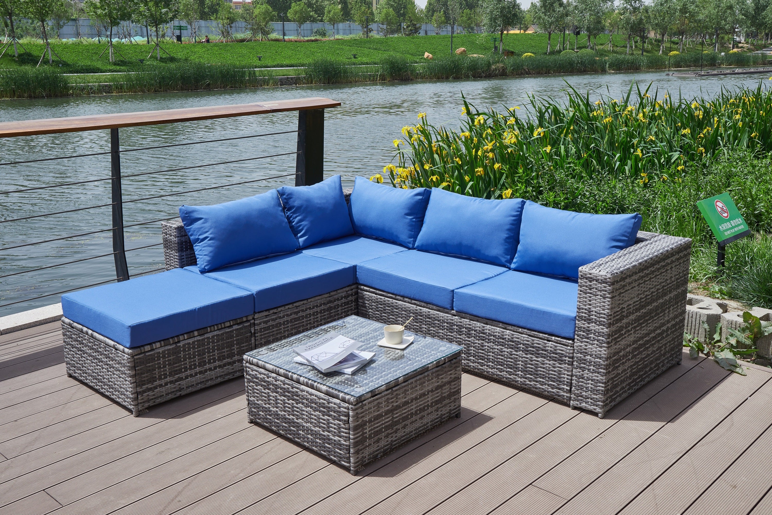 Outdoor Patio Sofa with Cushions: Comfortable & Durable Seating