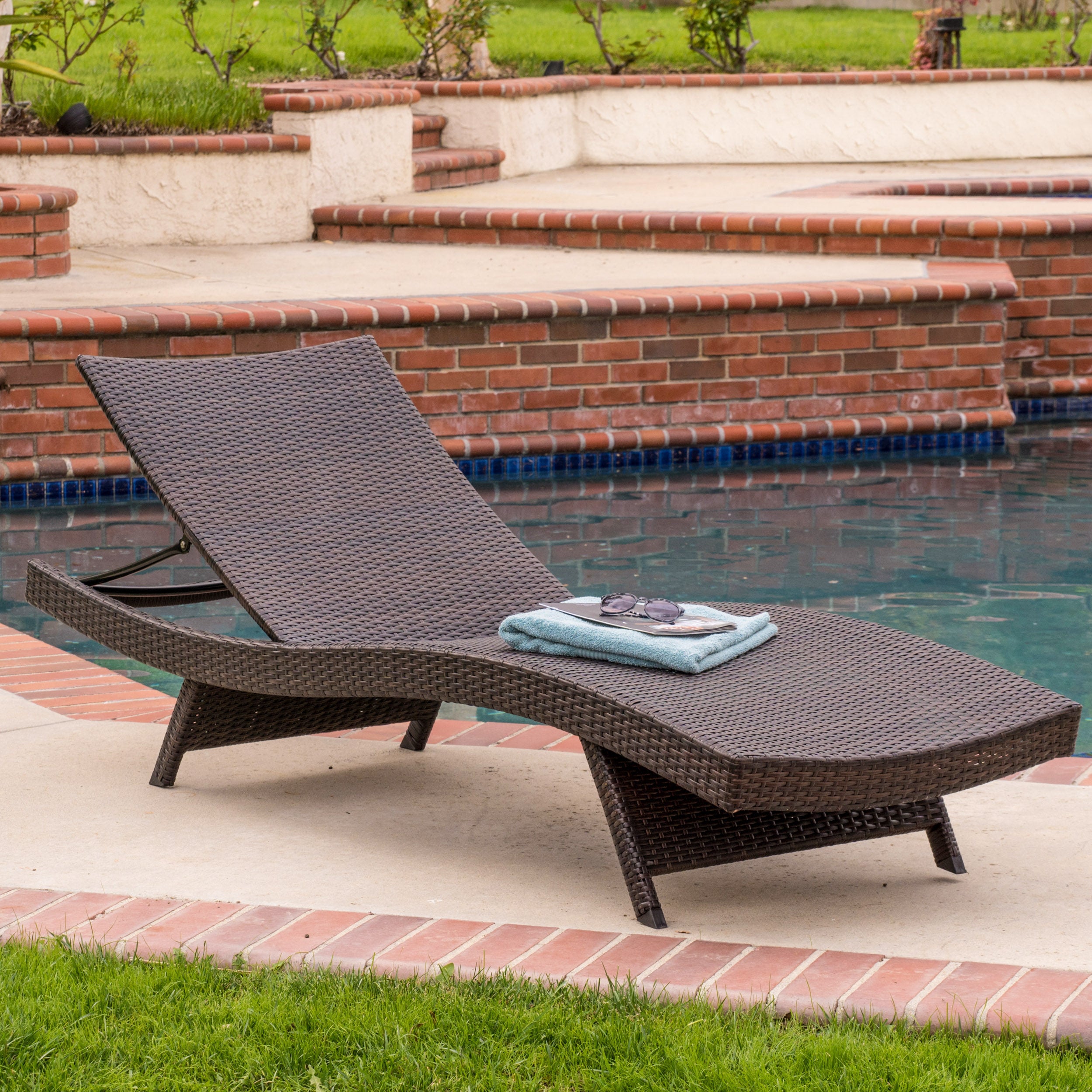 Kauai PE Wicker Chaise Lounge - Outdoor Patio Recliner