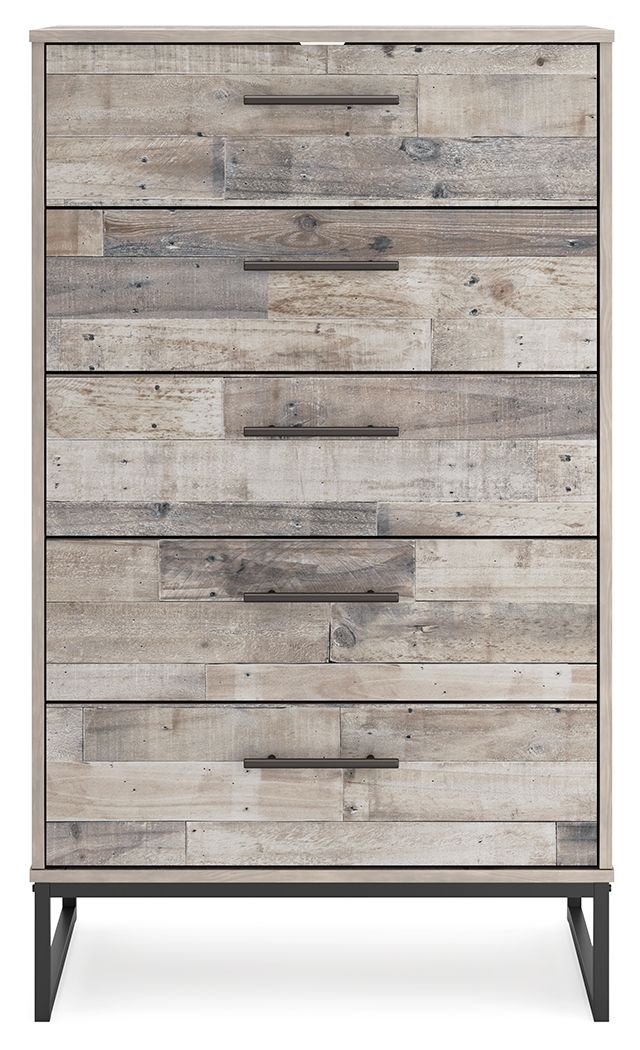Neilsville - Five Drawer Chest - Whitewash
