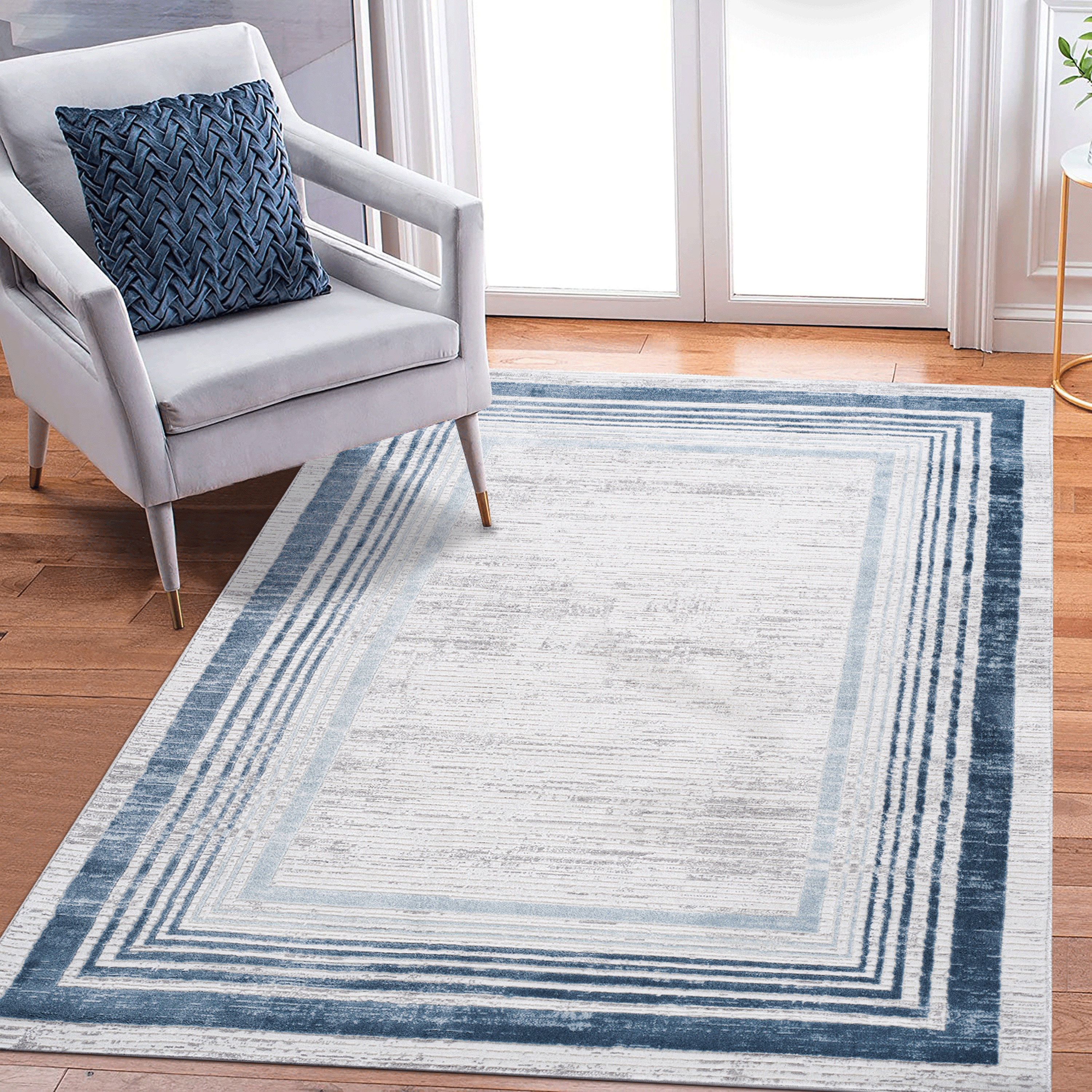 Stylish Area Rug: 5x7 Blue/Ivory Non-Shedding