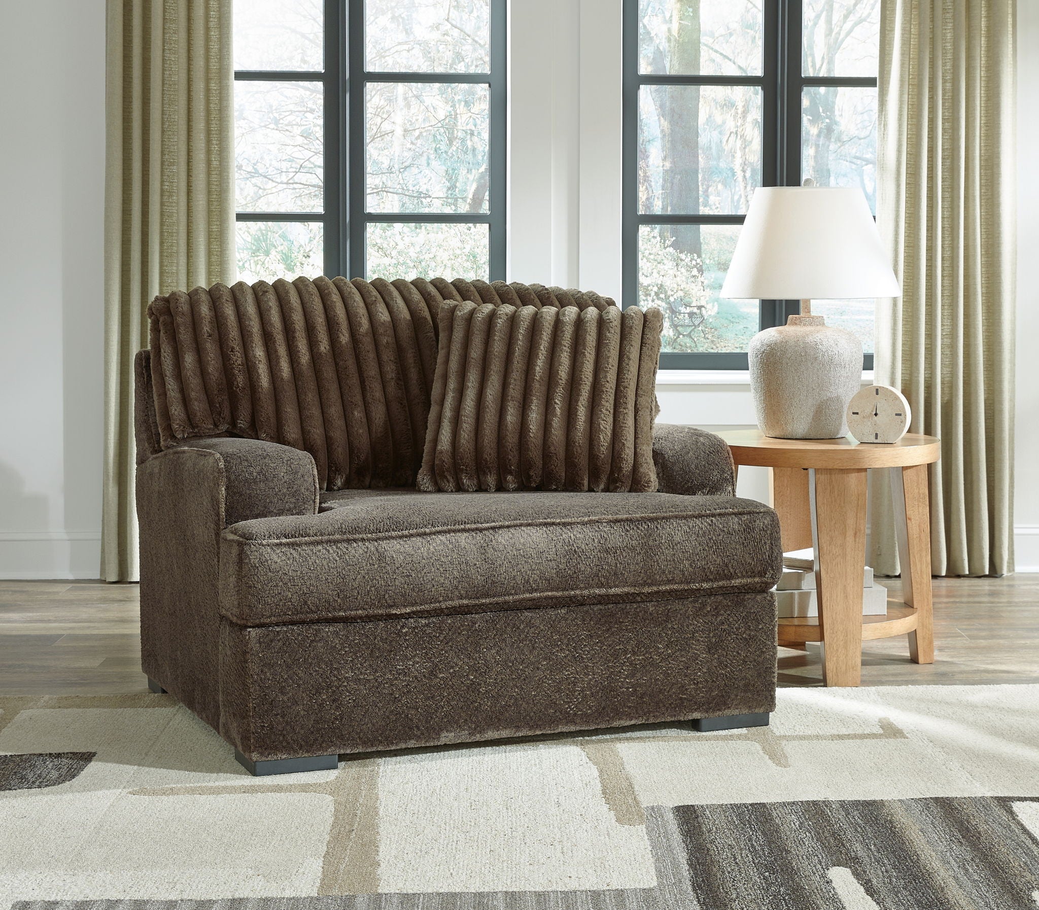 Aylesworth - Chair And A Half - Chocolate