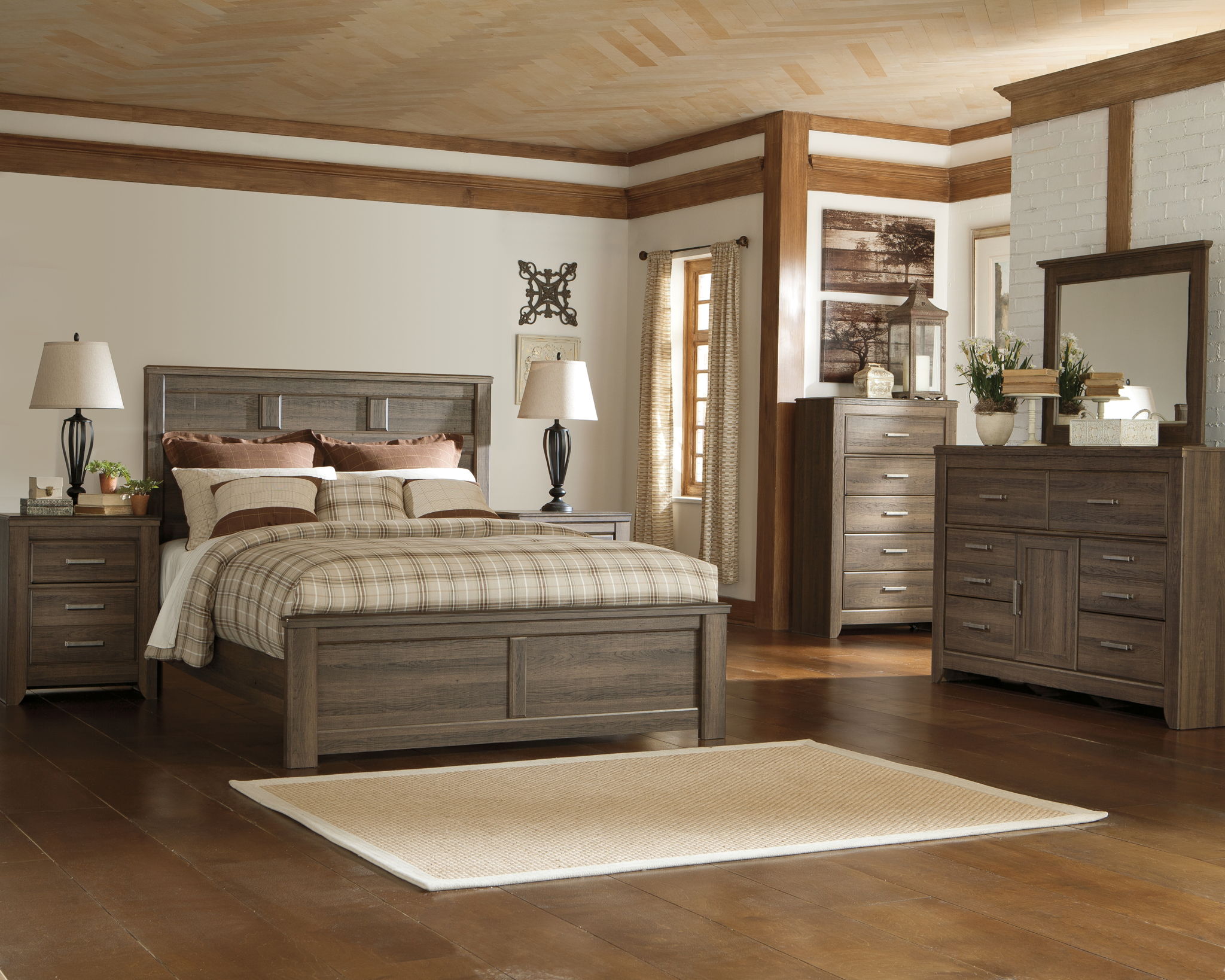 Juararo - Panel Bed