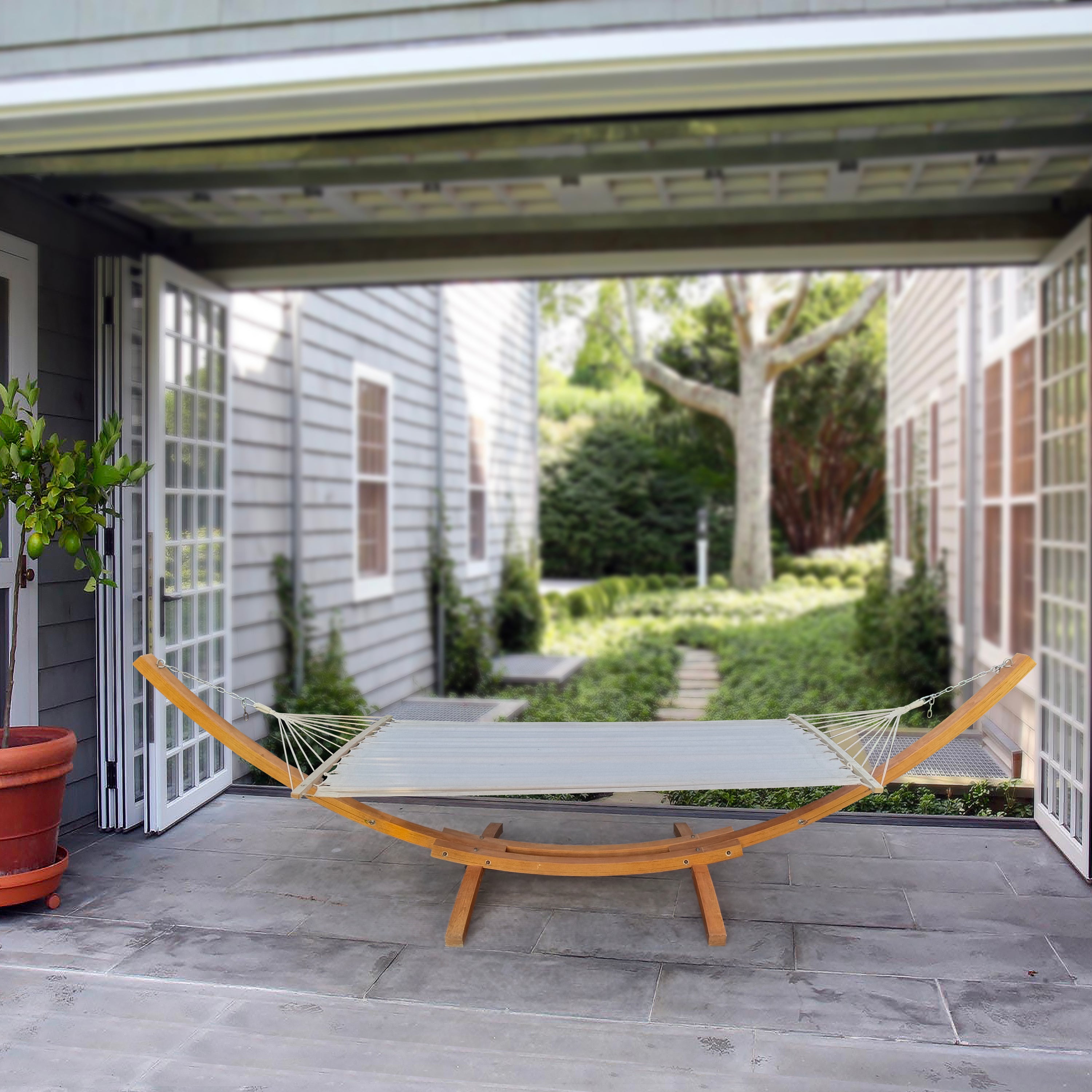 Portable Hammock Stand: Indoor/Outdoor Use