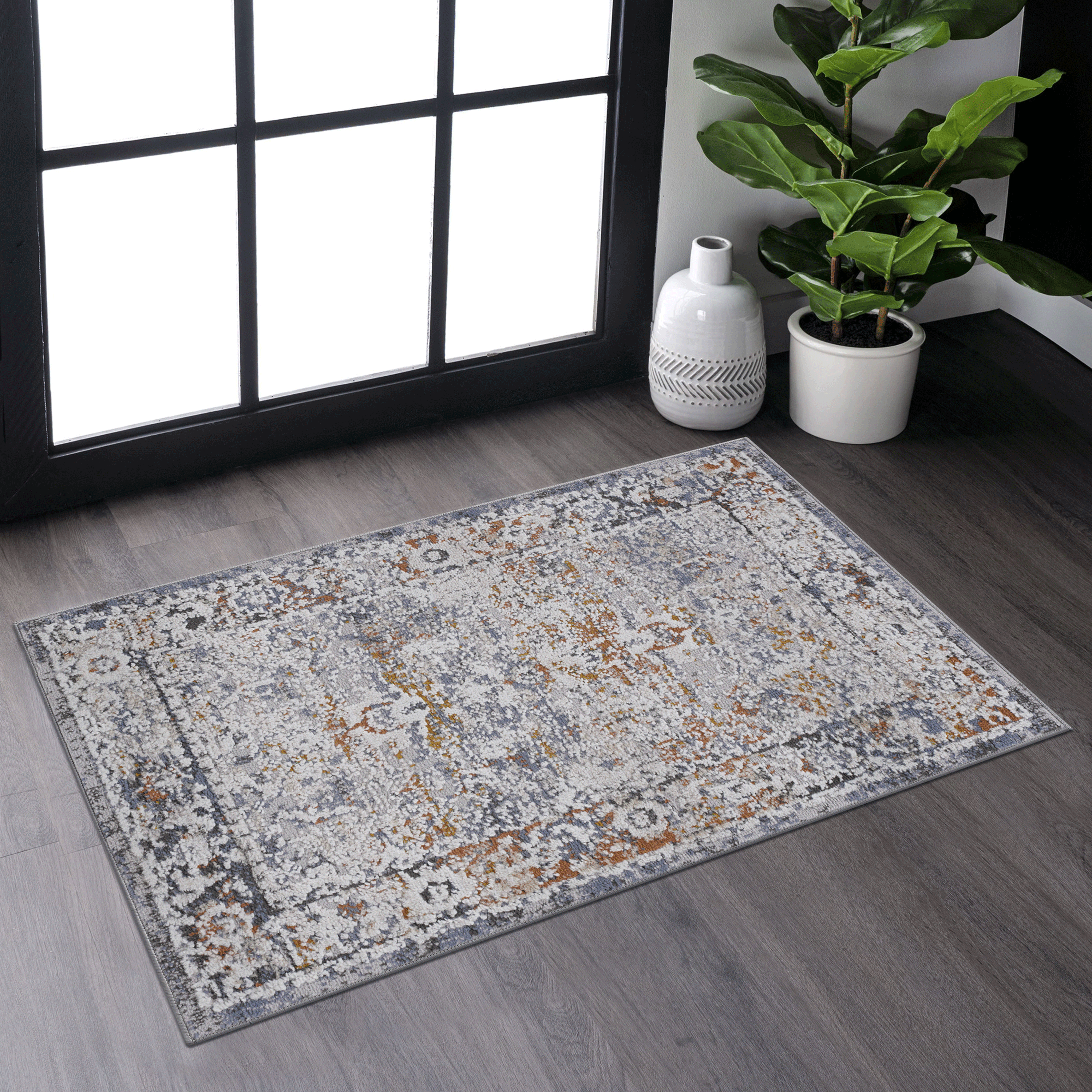 NAAR PAYAS Rugs: Ivory, Grey, Traditional